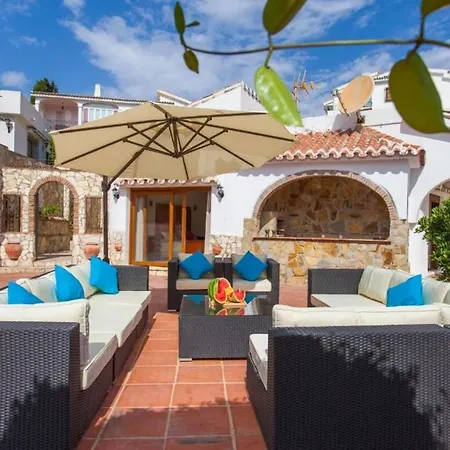 Luxury Romantica Near Torremuelle Villa