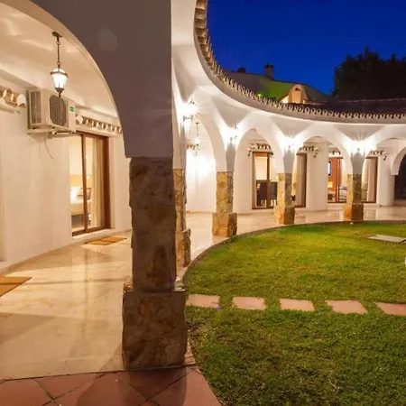Luxury Romantica Near Torremuelle Villa Benalmádena